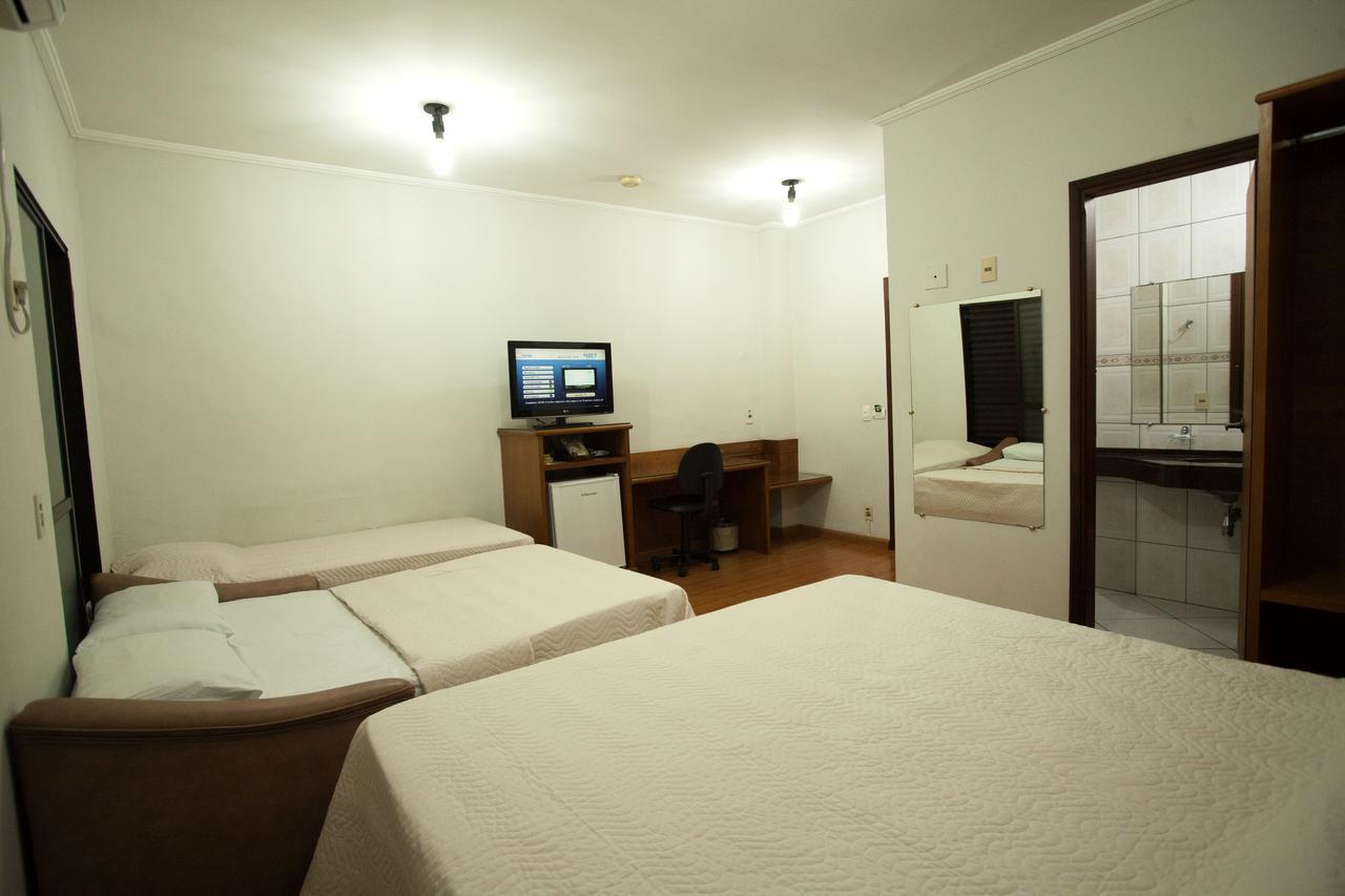 Indaiá Hotel Residence São Carlos Esterno foto