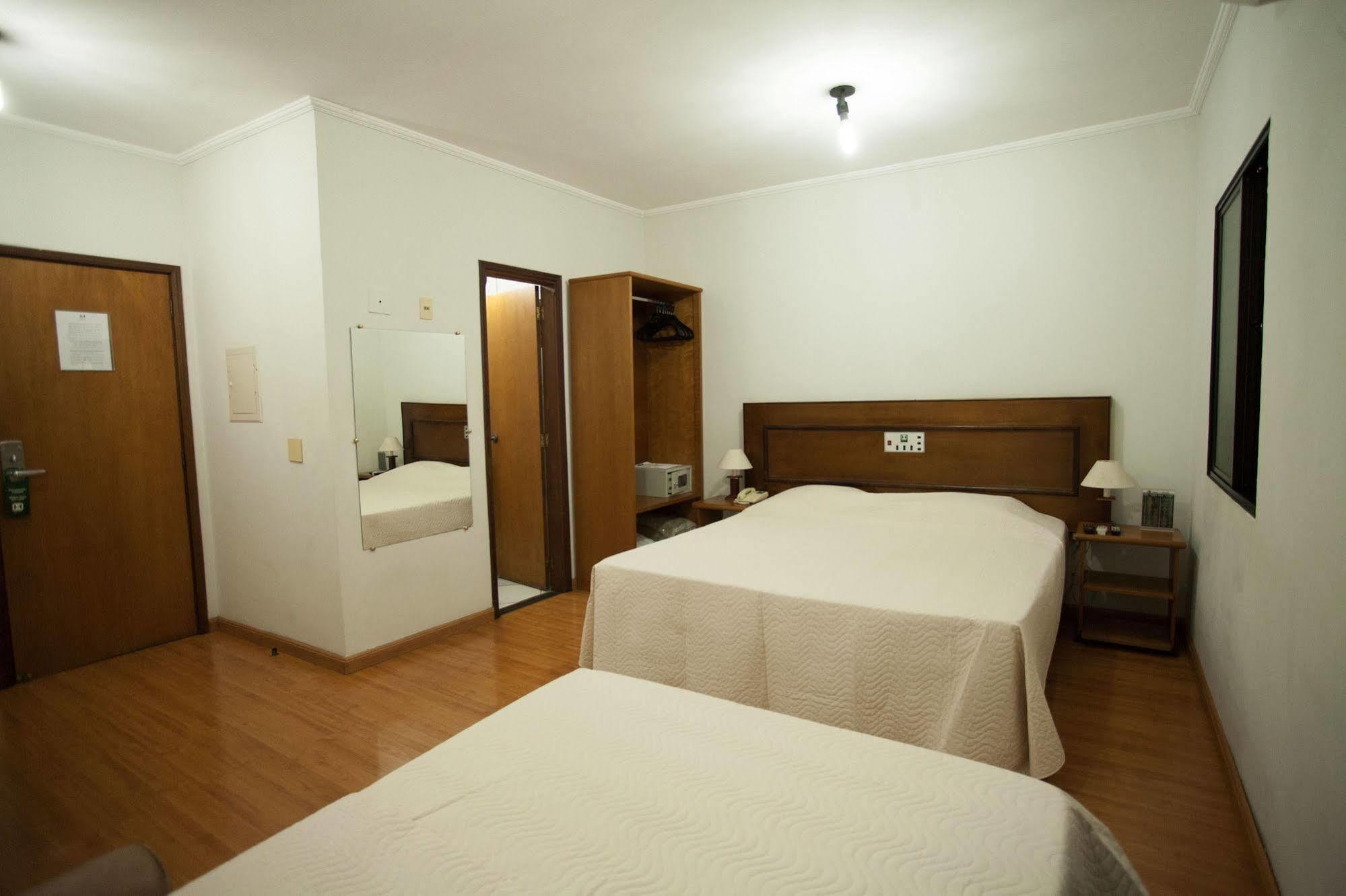 Indaiá Hotel Residence São Carlos Esterno foto