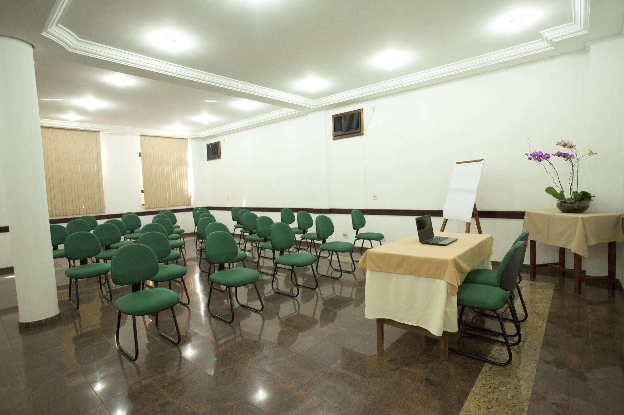 Indaiá Hotel Residence São Carlos Esterno foto