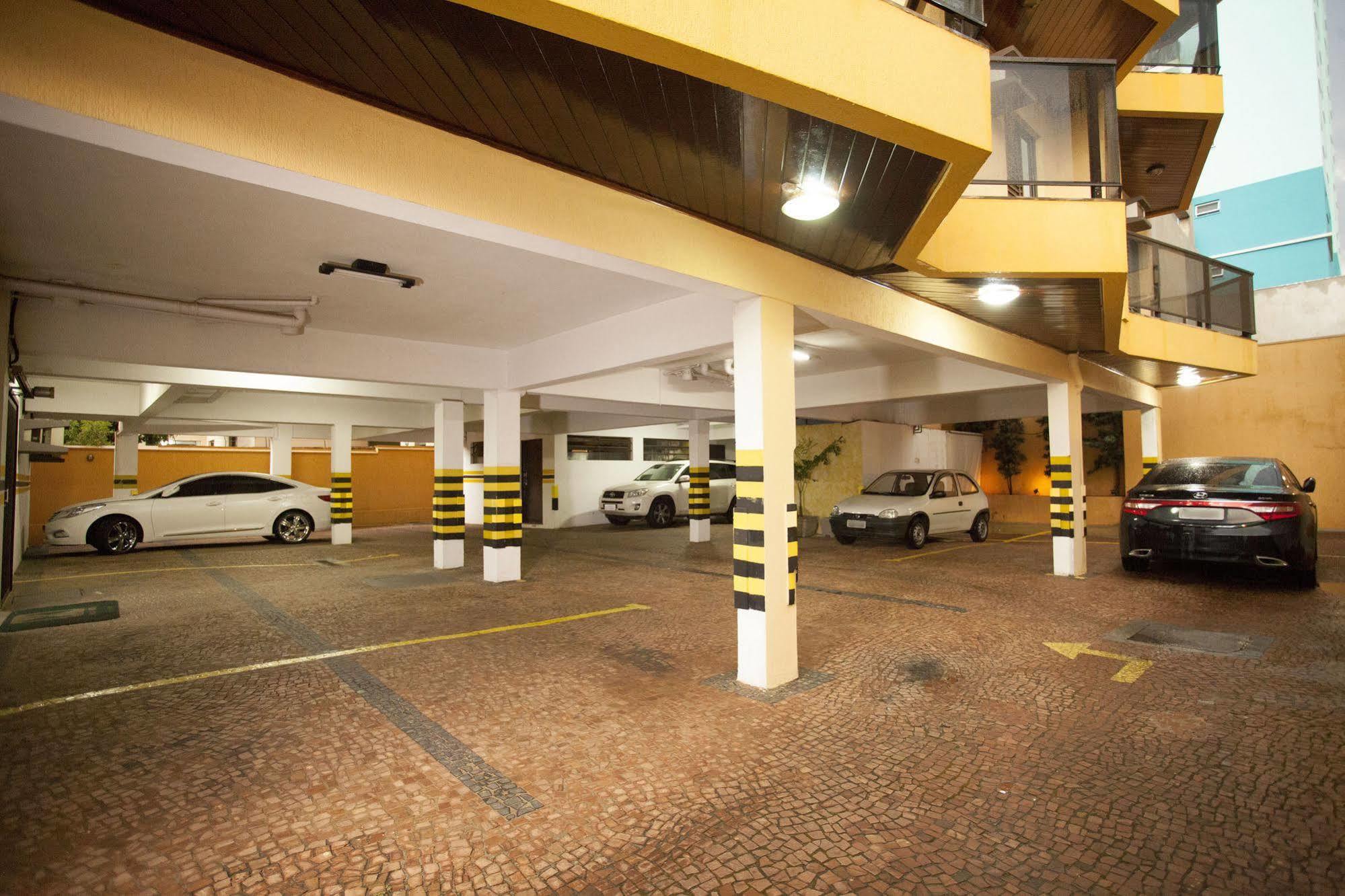 Indaiá Hotel Residence São Carlos Esterno foto