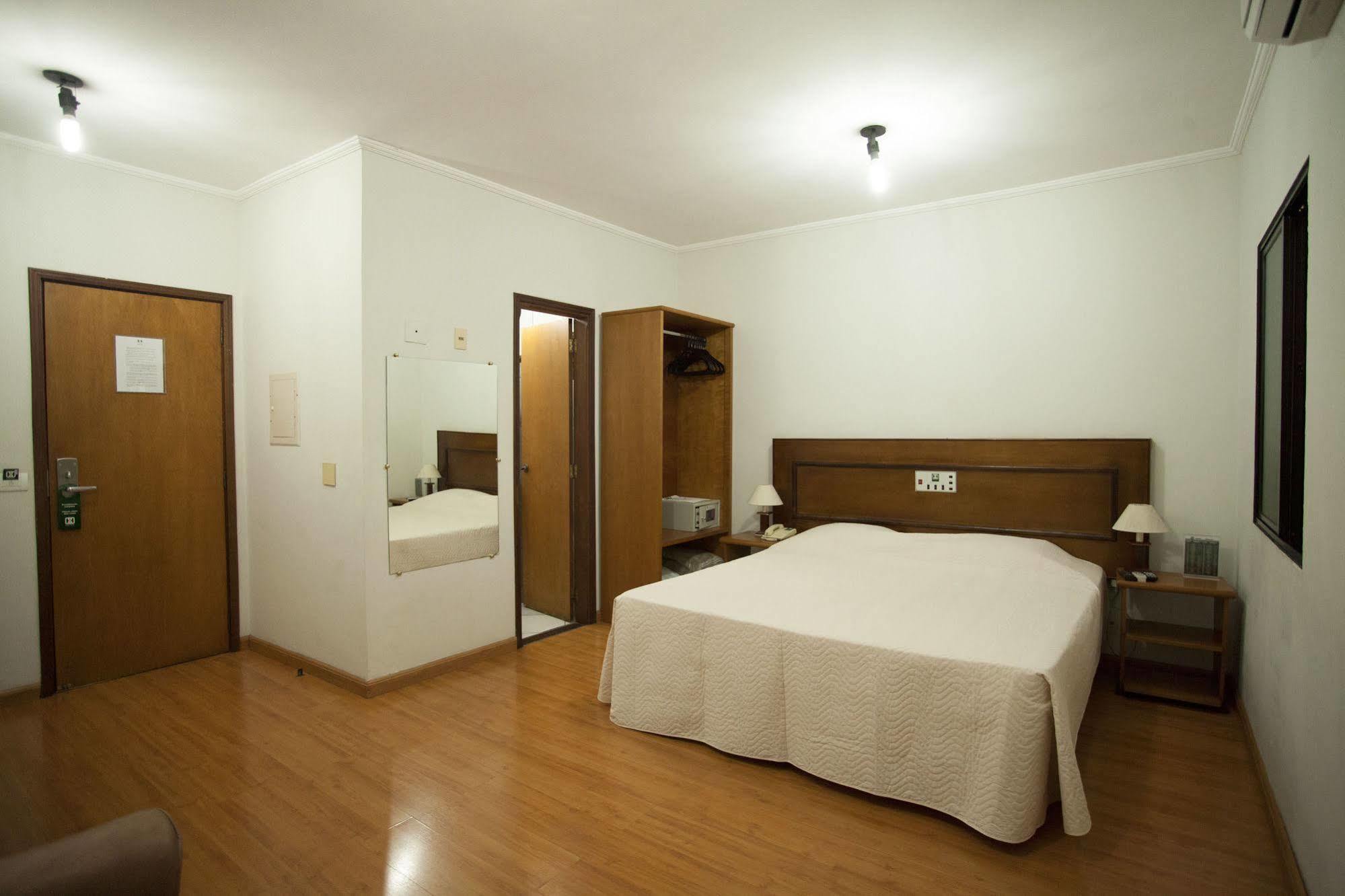 Indaiá Hotel Residence São Carlos Esterno foto